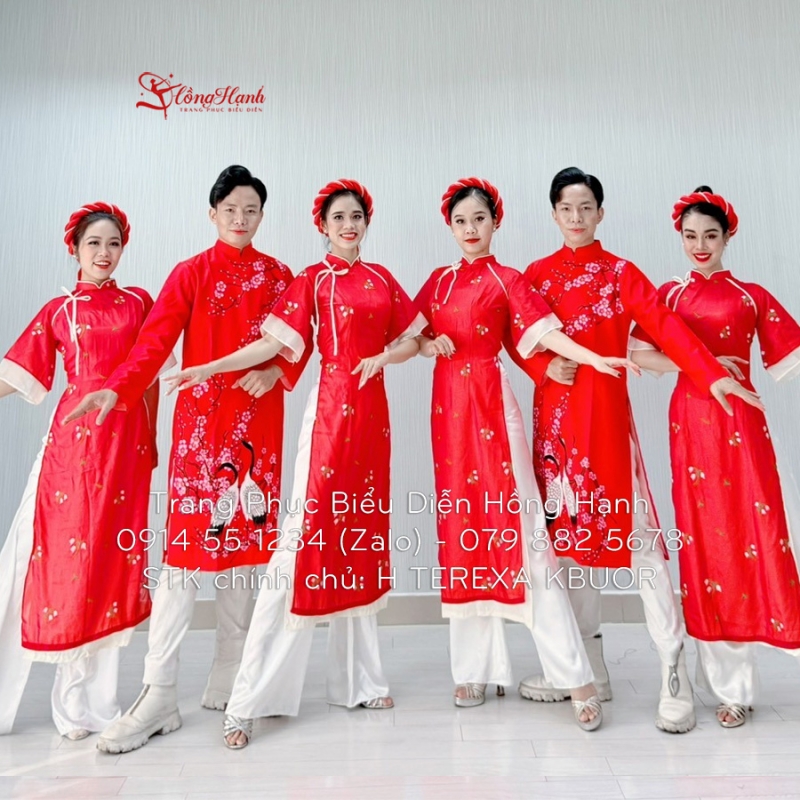 ao-dai-cach-tan-nu-hoa_tiet_hoa-2