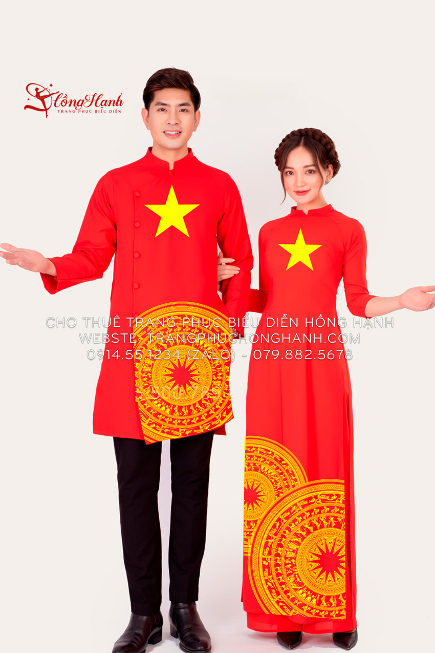 ao-dai-nam-co-do-sao-vang-2