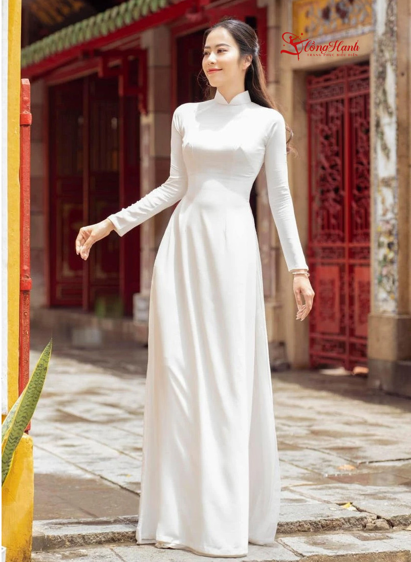 bi-quyet-mac-ao-dai-dep-chuan-theo-dang-nguoi-10