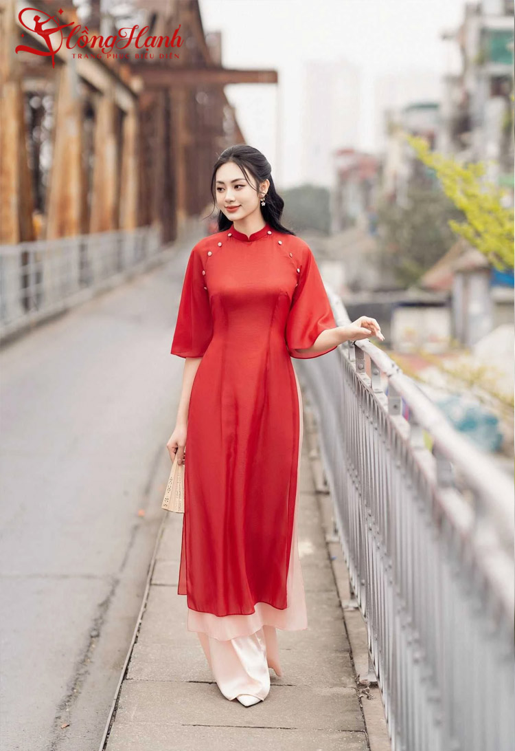 bi-quyet-mac-ao-dai-dep-chuan-theo-dang-nguoi-20