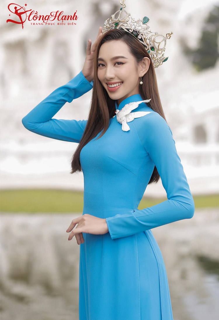 bi-quyet-mac-ao-dai-dep-chuan-theo-dang-nguoi