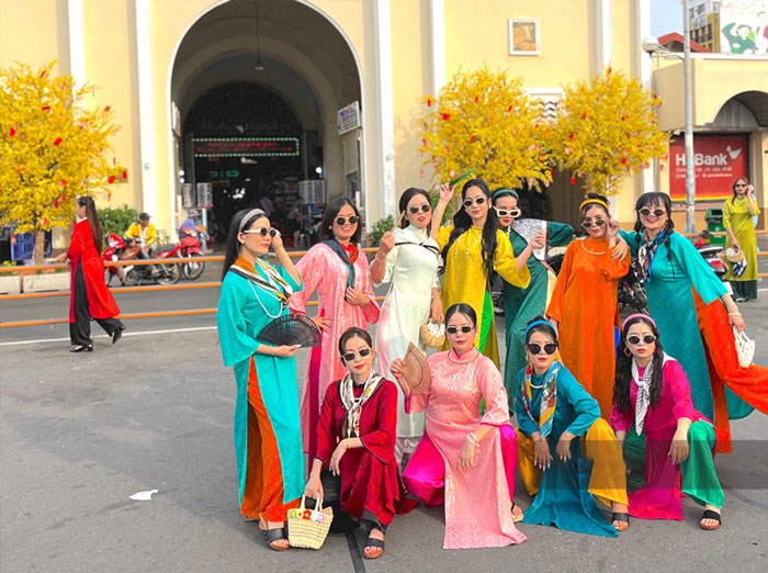 phong-trao-chup-ao-dai-co-ba-saigon-3