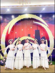 Váy múa 65 ( Trắng trơn ) - VM65