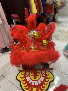 Đầu lân kèm 2 quần múa