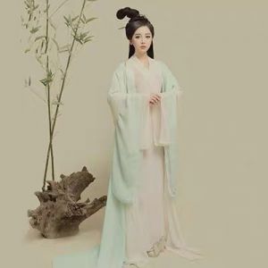Thuê Trang Phục Hằng Nga 3.11 - HN311