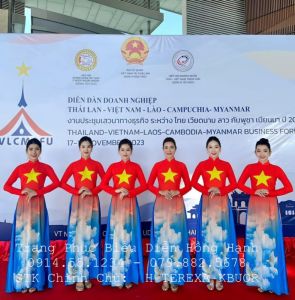 Thuê áo dài truyền thống 453 - ADTT453