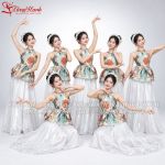 Thuê Yếm Váy Tứ Thân Trắng 238 - TT238