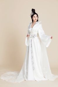 Thuê Trang Phục Trang Phục Hằng Nga 10.2